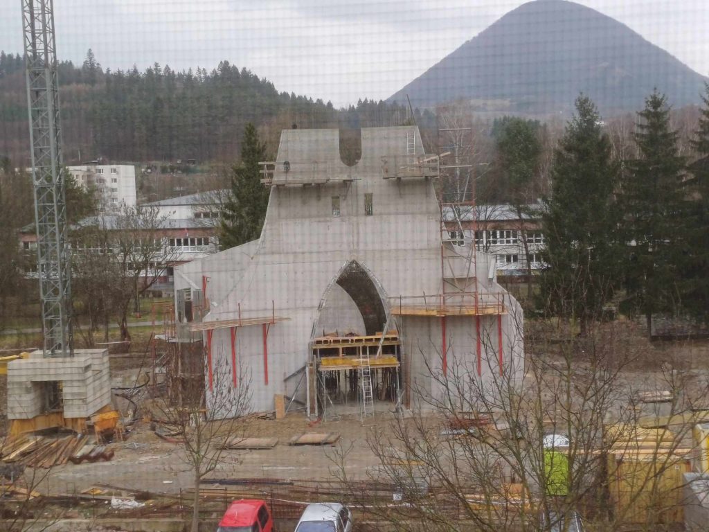 856d3546-d565-4dd5-90b2-3f8cf73df3da